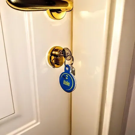 بيت ضيافة Atelier Bed&bed 3*